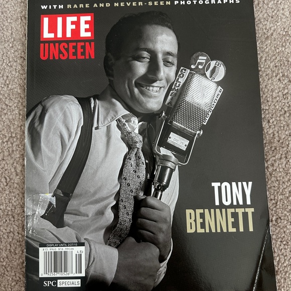 Life Magazine: Unseen Tony Bennett - Picture 1 of 2